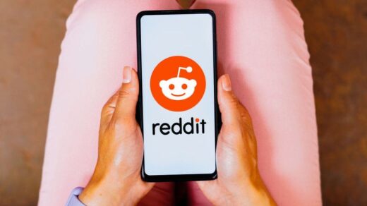 Reddit Proceeds with Plans for Share Listing