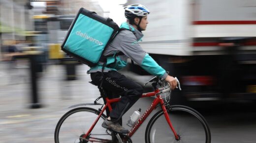 Uber Eats and Deliveroo Riders Plan to Strike on Valentine's Day