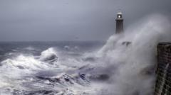 Storm Bert brings harsh cold, high winds, and potential flooding to UK