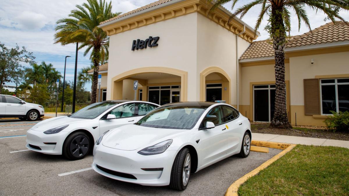 Hertz Is So Desperate To Unload‍ Tesla ‌Inventory It's Asking Customers‌ If They‌ Just Want To Keep Their Rentals [UPDATE]