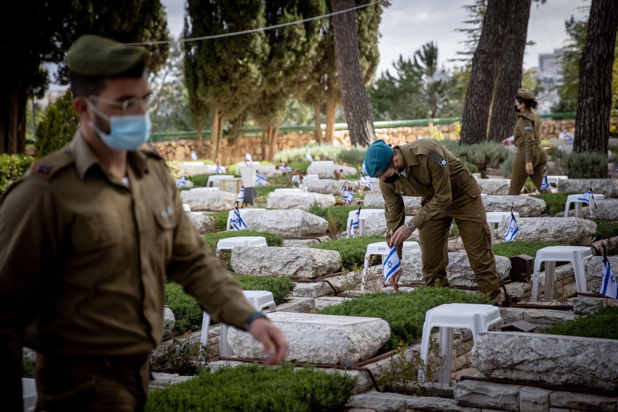 An Israeli soldier who died 417 days after his Oct. 7 wounds has become a symbol of sacrifice