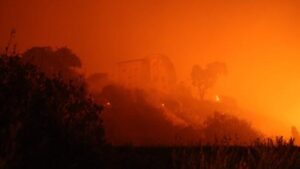 Before-and-after photos show iconic Los Angeles locations impacted by wildfires