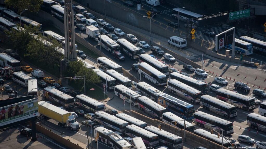 Congestion toll cuts time on tunnel crossings, but few effects on NYC traffic