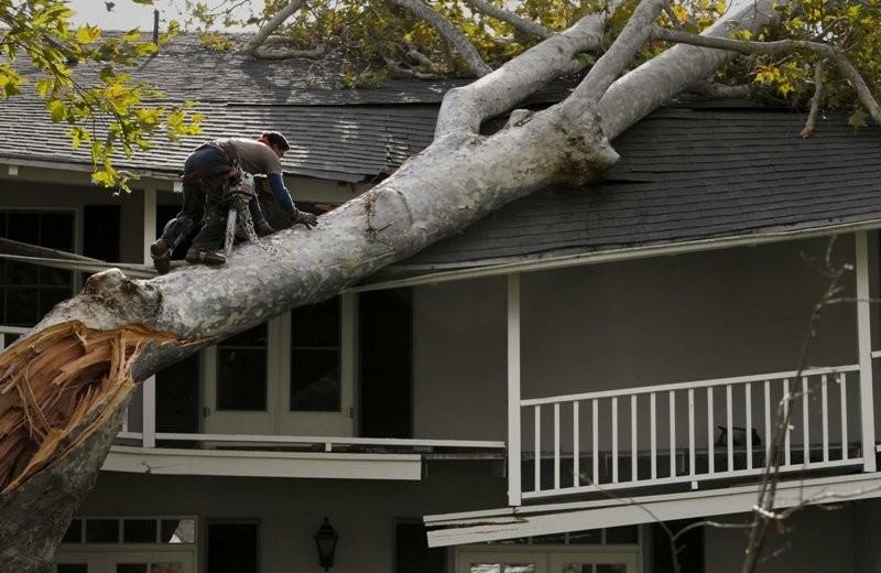 'Life-threatening' ‍and 'destructive' windstorm⁤ headed ⁤to ‍Southern ‍California: What to know