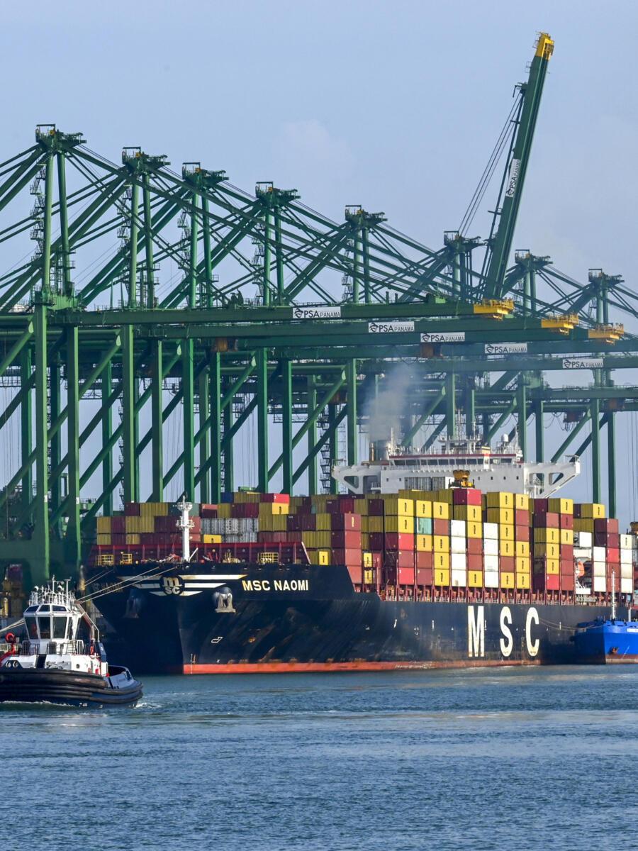 Panama’s comptroller office to sue over renewal of CK Hutchison contract