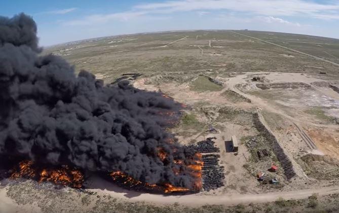 Texas Fire Burning ‘Mountain’ of Dirt and Tires Could Last Days