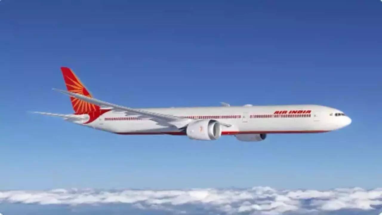 Air India in talks with Boeing to take 10 planes snubbed by Chinese airlines, sources say