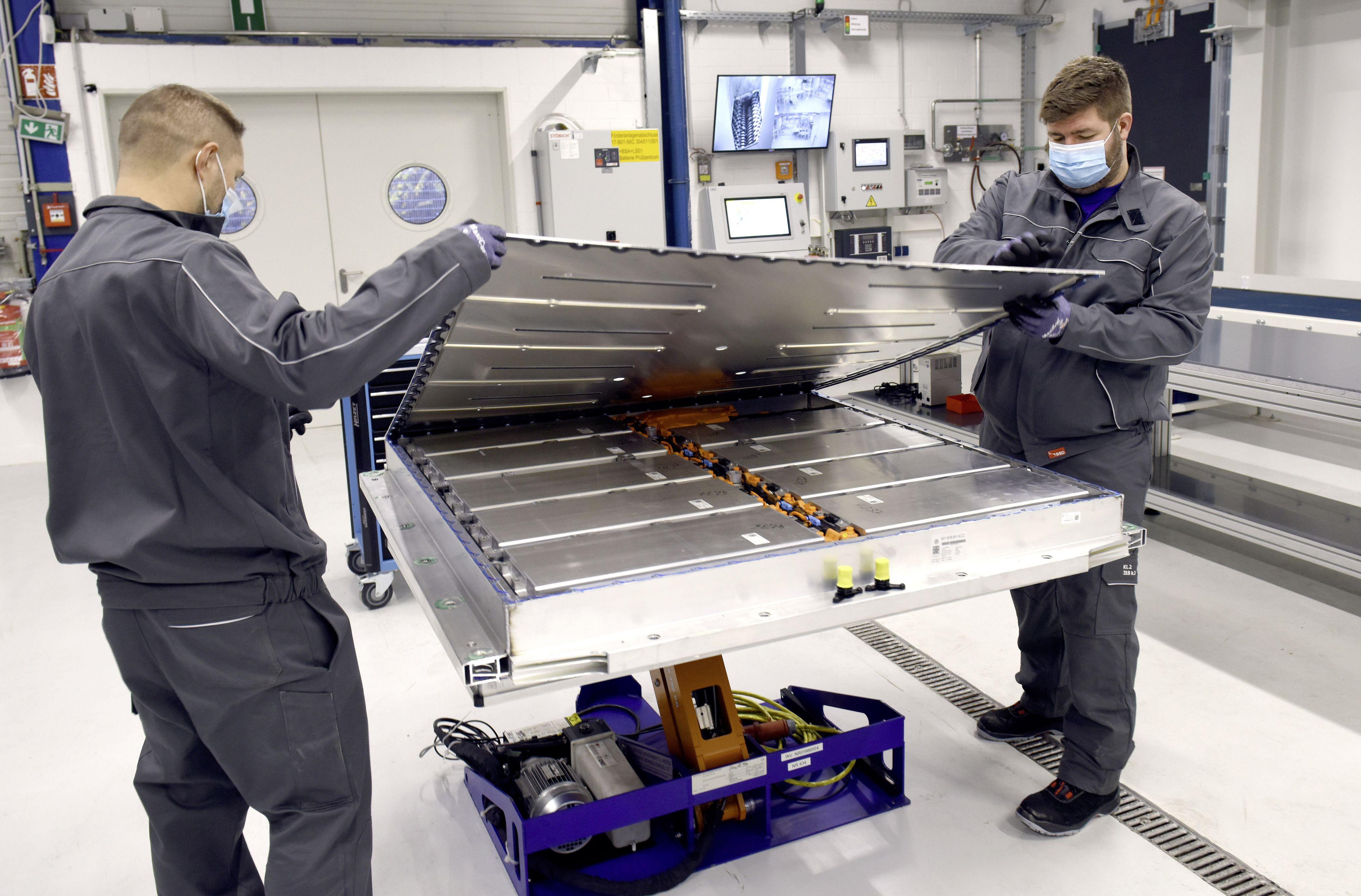 Experts make bold suggestion for thousands of tons of outdated used EV batteries: 'It's not going to be easy'