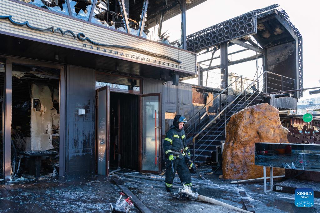 Cape Cod restaurant demolished, deemed a total loss after blaze rips through