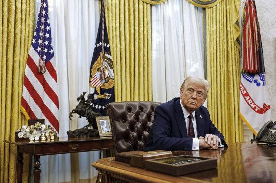 Trump DOJ drops case on Dem: Melber & James Carville on stumbling “revenge” plot