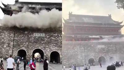 Roof of historic Ming Dynasty tower collapses in China