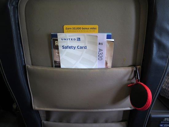 Pilot Warns Passengers Against Using Seatback Pocket