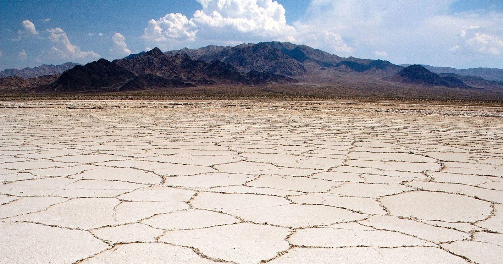 Triple-digit heat, chance of thunderstorms in California forecast: What to expect
