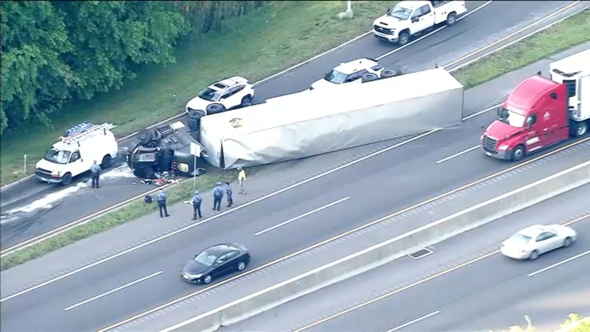 Head-on collision involving tractor-trailer shuts down U.S. Route 77 near Driscoll