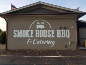 BBQ Restaurant Chain ‘Abruptly’ Closes All But One Location